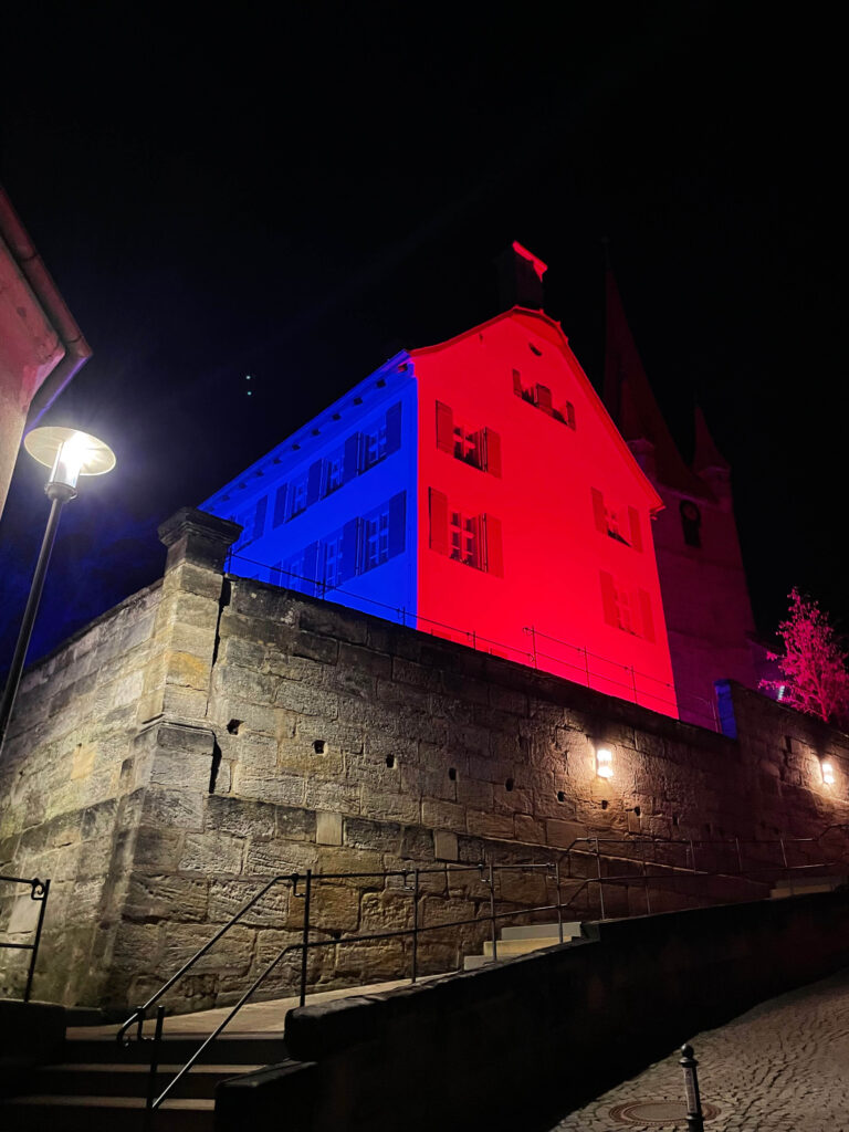 Lucas Distler, Lichtinstallation, Weißes Schloss Heroldsberg, 2022